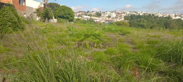 Lote/Terreno à venda, 285m² no Pinheirinho, Vinhedo