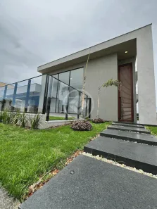 Casa com 3 Quartos à venda, 288m² no Residencial Goiânia Golfe Clube, Goiânia