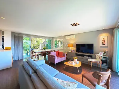 Casa de Condomínio com 3 Quartos à venda, 270m² no Vila Assunção, Porto Alegre