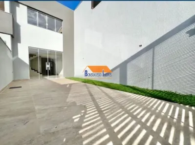 Casa com 3 Quartos à venda, 120m² no Planalto, Belo Horizonte