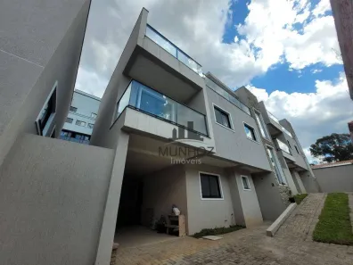Sobrado com 3 Quartos à venda, 149m² no Tingui, Curitiba