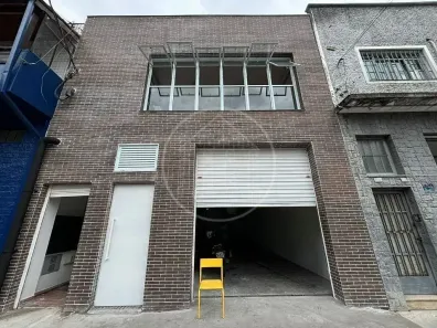 Ponto Comercial para alugar, 180m² no Várzea de Baixo, São Paulo