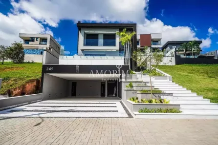 Casa de Condomínio com 3 Quartos à venda, 335m² no Sítio do Morro, Santana de Parnaíba