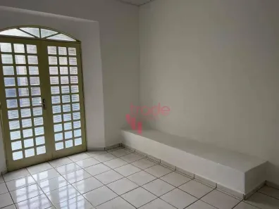 Imóvel Comercial com 1 Quarto para alugar, 130m² no Centro, Ribeirão Preto