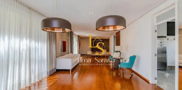 Casa com 4 Quartos à venda, 350m² no Pacaembu, São Paulo