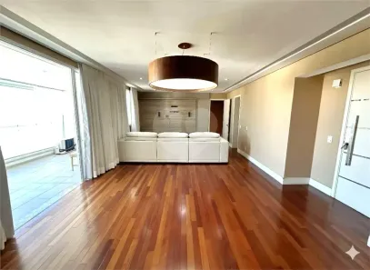 Apartamento com 3 Quartos à venda, 280m² no Jardim Monte Kemel, São Paulo