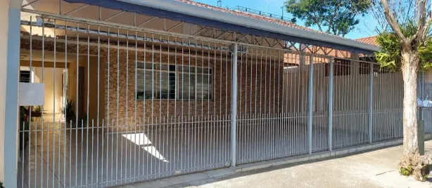 Casa com 3 Quartos à venda, 200m² no Vila Tatetuba, São José dos Campos
