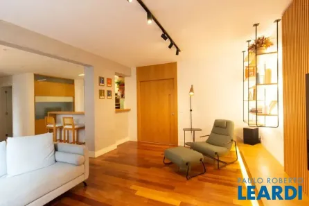 Apartamento com 2 Quartos à venda, 105m² no Vila Nova Conceição, São Paulo