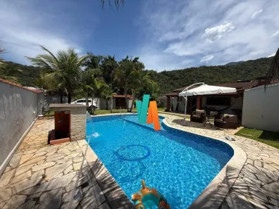 Casa com 2 Quartos à venda, 130m² no Jardim do Sol, Caraguatatuba