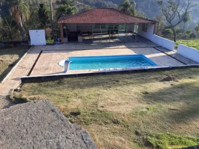 Fazenda/Sítio com 4 Quartos à venda, 500m² no , Mairinque