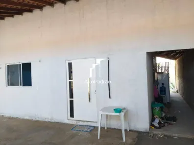 Casa com 3 Quartos à venda, 250m² no Santo Antônio, Teresina