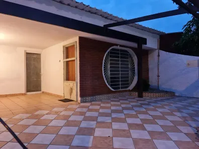 Casa com 3 Quartos para alugar, 120m² no Vila Maria Luiza, Jundiaí