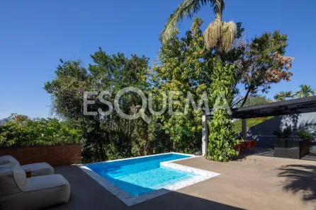 Casa com 3 Quartos à venda, 400m² no Pacaembu, São Paulo