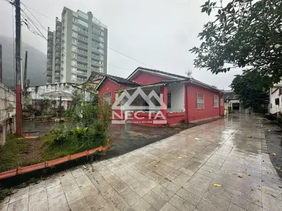 Casa com 4 Quartos à venda, 263m² no Sumaré, Caraguatatuba