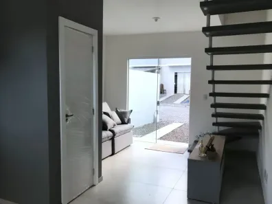 Sobrado com 2 Quartos à venda, 70m² no Santa Regina, Itajaí