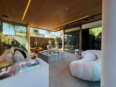 Casa de Condomínio com 4 Quartos à venda, 470m² no Jardim do Golfe, São José dos Campos