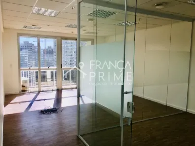 Sala Comercial para alugar, 56m² no Vila São Francisco (Zona Sul), São Paulo