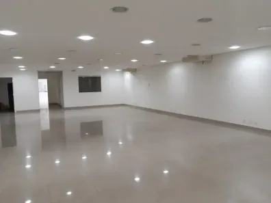 Galpão/Depósito/Armazém à venda, 805m² no Cambuci, São Paulo