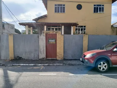 Casa com 3 Quartos à venda, 257m² no Praia Campista, Macaé