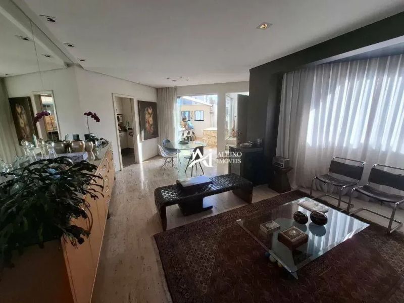 Cobertura com 3 quartos — Serra, Belo Horizonte