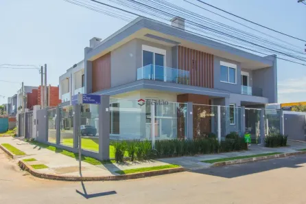 Sobrado com 3 Quartos à venda, 240m² no Estância Velha, Canoas