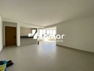 Apartamento com 3 Quartos para alugar, 124m² no Santa Clara, Divinópolis