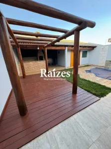 Casa com 3 Quartos à venda, 210m² no Jardim Patrícia, Uberlândia