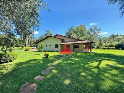 Fazenda/Sítio com 4 Quartos à venda, 140m² no , Itapeva de Minas