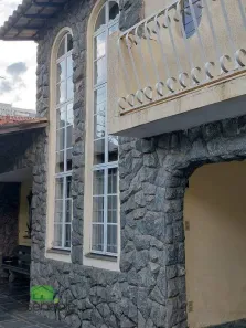 Casa com 4 Quartos à venda, 250m² no Jardim Riacho das Pedras, Contagem