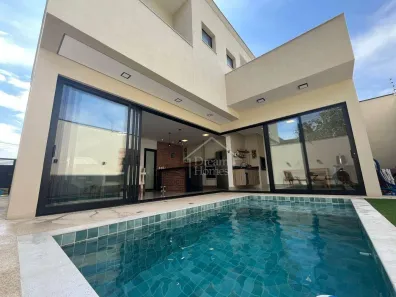 Casa com 4 Quartos à venda, 220m² no Pinheirinho, Vinhedo