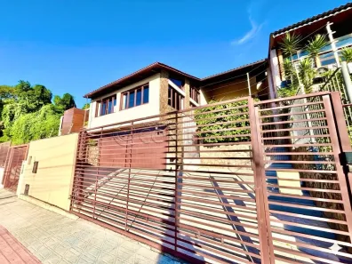 Casa com 4 Quartos à venda, 295m² no Abraão, Florianópolis