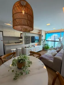 Apartamento com 2 Quartos para alugar, 50m² no Madalena, Recife