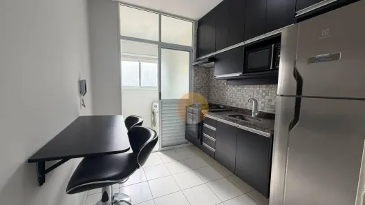 Apartamento com 2 Quartos para alugar, 58m² no Jardim Tupanci, Barueri