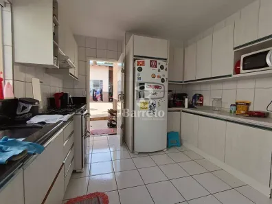 Casa com 3 Quartos à venda, 162m² no Gávea, Londrina