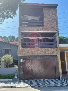 Sobrado com 4 Quartos à venda, 264m² no Bela Vista, Osasco