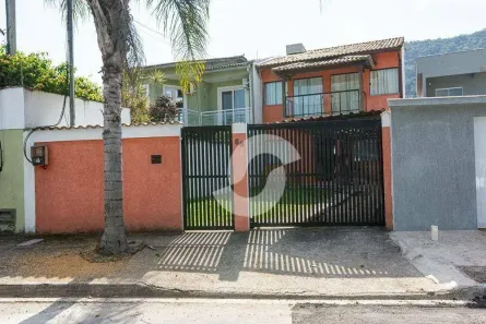 Casa com 4 Quartos à venda, 155m² no Piratininga, Niterói