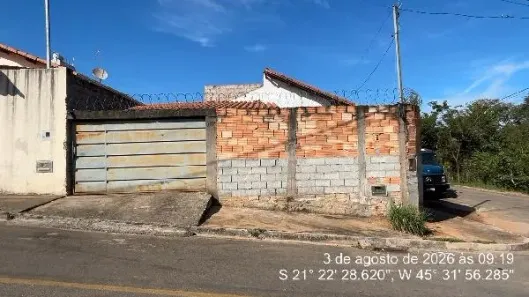 Casa com 2 Quartos à venda, 214m² no Antônio de Brito Mendonça, Três Pontas