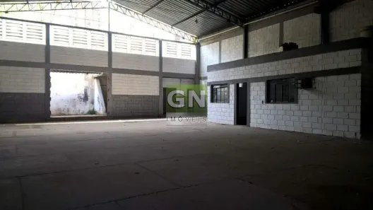 Galpão/Depósito/Armazém para alugar, 400m² no Glória, Belo Horizonte