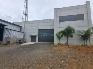 Galpão/Depósito/Armazém para alugar, 565m² no Brandalise, Flores da Cunha