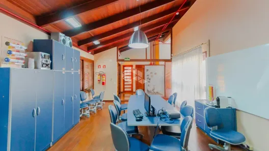 Casa com 4 Quartos à venda, 611m² no Três Figueiras, Porto Alegre