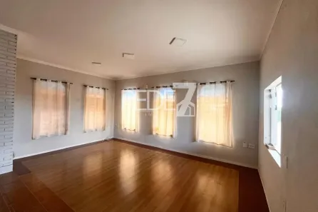 Casa com 3 Quartos à venda, 234m² no Parque São Quirino, Campinas