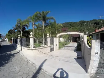 Casa com 3 Quartos à venda, 205m² no Ponta das Canas, Florianópolis