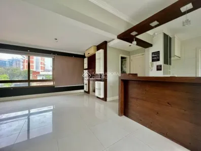 Apartamento com 3 Quartos para alugar, 95m² no Petrópolis, Porto Alegre