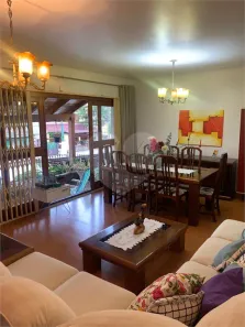 Casa com 4 Quartos à venda, 237m² no Ipanema, Porto Alegre