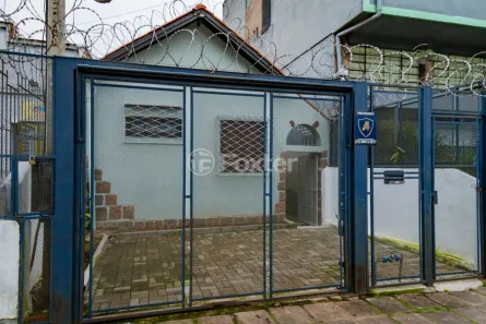 Casa com 2 Quartos à venda, 120m² no São Geraldo, Porto Alegre