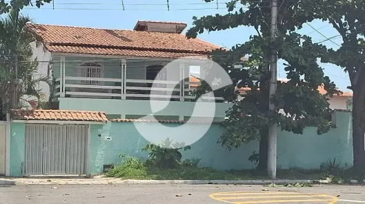 Casa com 6 Quartos à venda, 590m² no Piratininga, Niterói