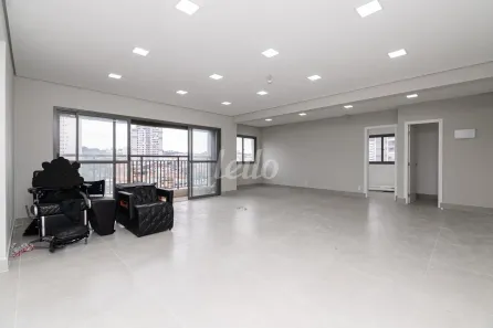 Sala Comercial para alugar, 111m² no Vila Independência, São Paulo