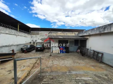 Casa com 3 Quartos à venda, 240m² no Cachoeirinha, Belo Horizonte