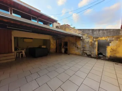 Casa com 4 Quartos à venda, 210m² no Jardim Riacho das Pedras, Contagem