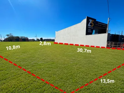 Lote/Terreno à venda, 405m² no Bom Jardim, Maringá